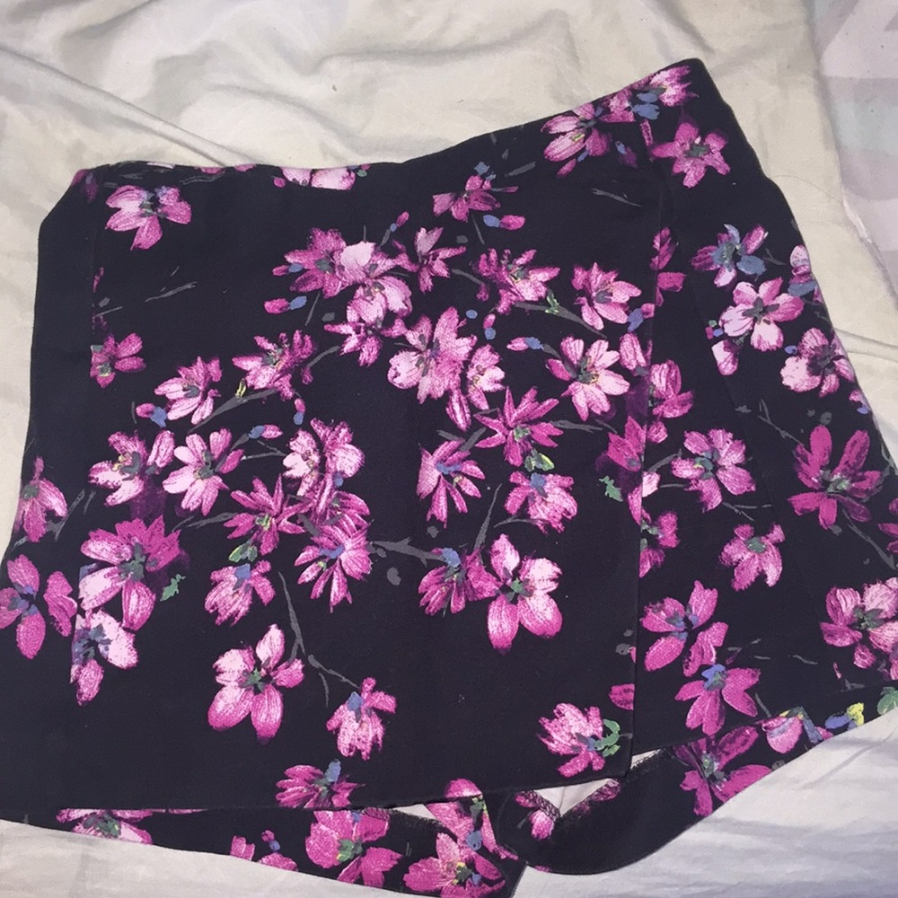 Asymmetrical skort express - Picture 2 of 3